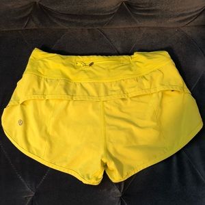 Lululemon Speed Shorts Lemon Lime Size 4